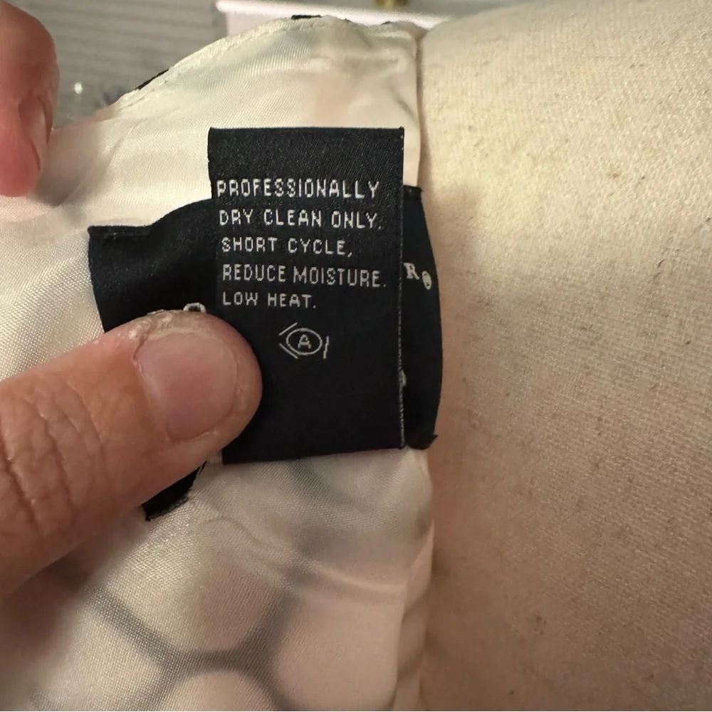 Doncaster 100% Silk Sheath Dress | Black & Cream Abstract Print | Size 12 - Picture 9 of 10